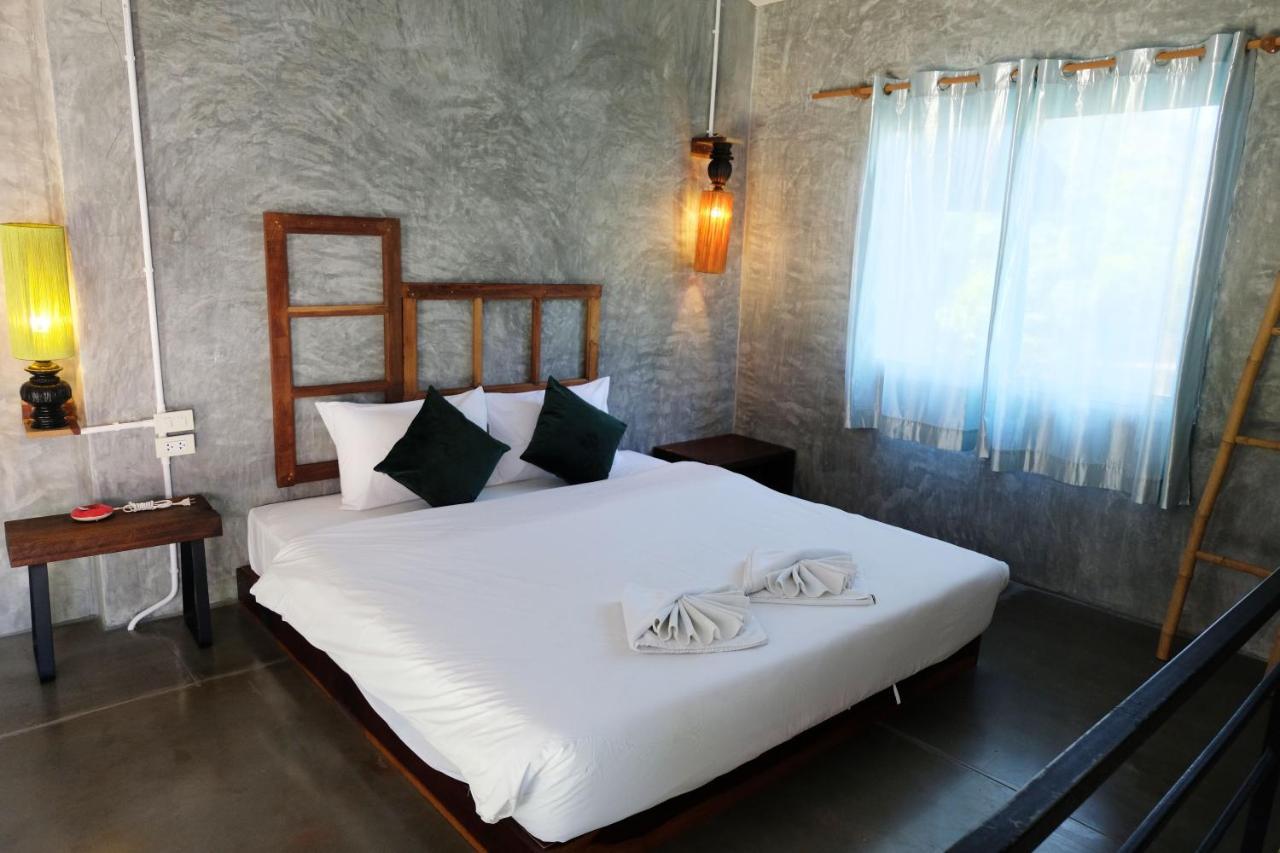 Aonang Third Place Hometel Ao Nang Esterno foto